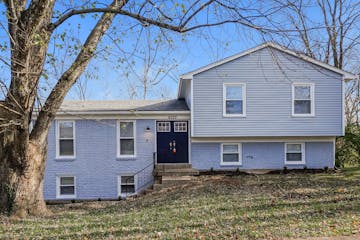 4325 Accomack Dr Louisville, KY 40241